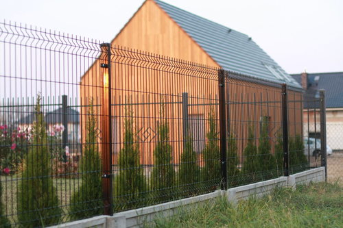 Coraz częściej Polacy decydują się na domy drewniane. Jakie są zalety domu drewnianego?